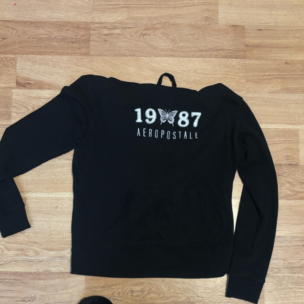 Aeropostale Black Graphic Women's Sweater